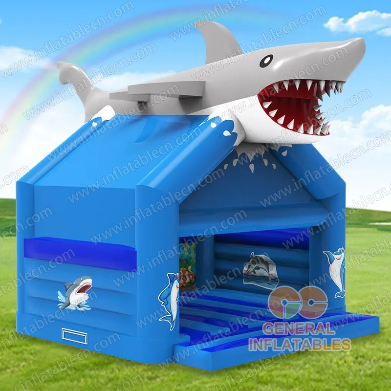 GB-046 Castelli gonfiabili Big Shark